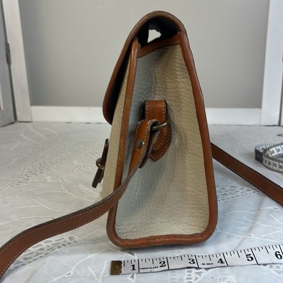 Vintage Dooney & Bourke leather crossbody - Picture 4 of 12